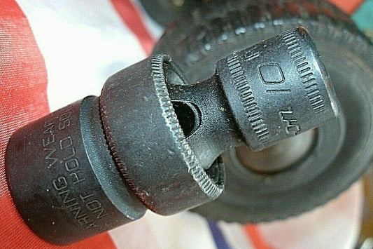 ONE NEW Snap On 3/8 10m Universal Swivel Black Industrial finish SOCKET IPDFM10