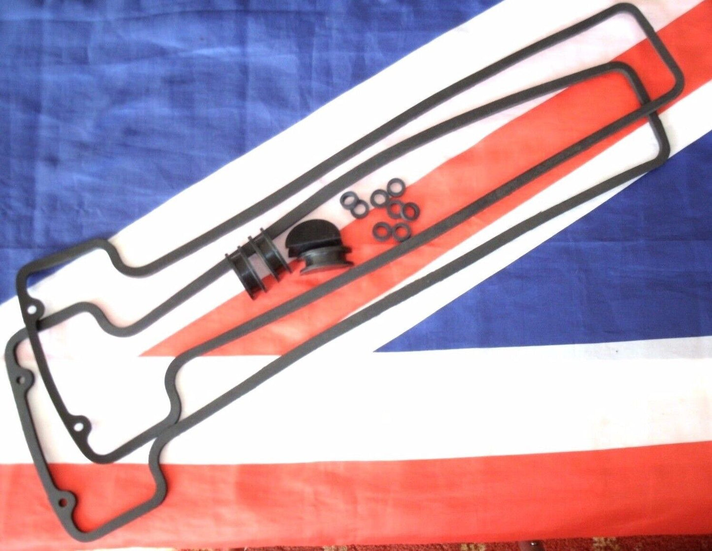 TRIUMPH 1850 DOLOMITE NEW RUBBER ROCKER COVER GASKET With HALF MOON END SEALS
