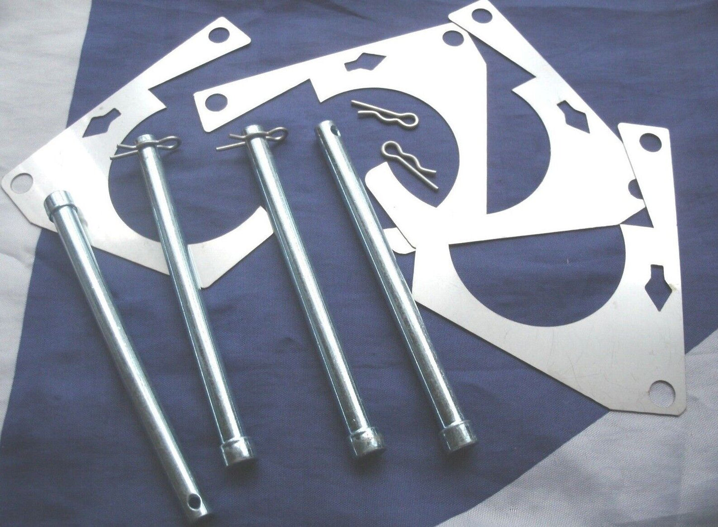 NEW ROVER P4 80.95.100 & 110 MODELS 1959-64 ONE FRONT BRAKE CALIPER SHIM & PIN,s