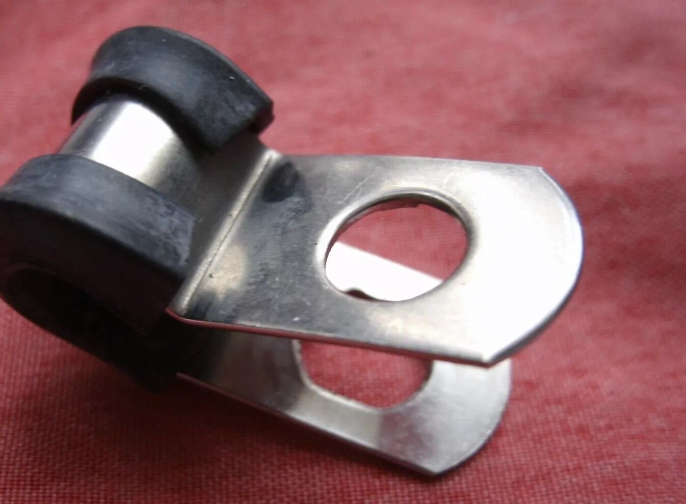 RANGE ROVER V8 ADVANCE & RETARD HOSE CLIP ON INLET MANIFOLD  IN STAINLESS STEEL