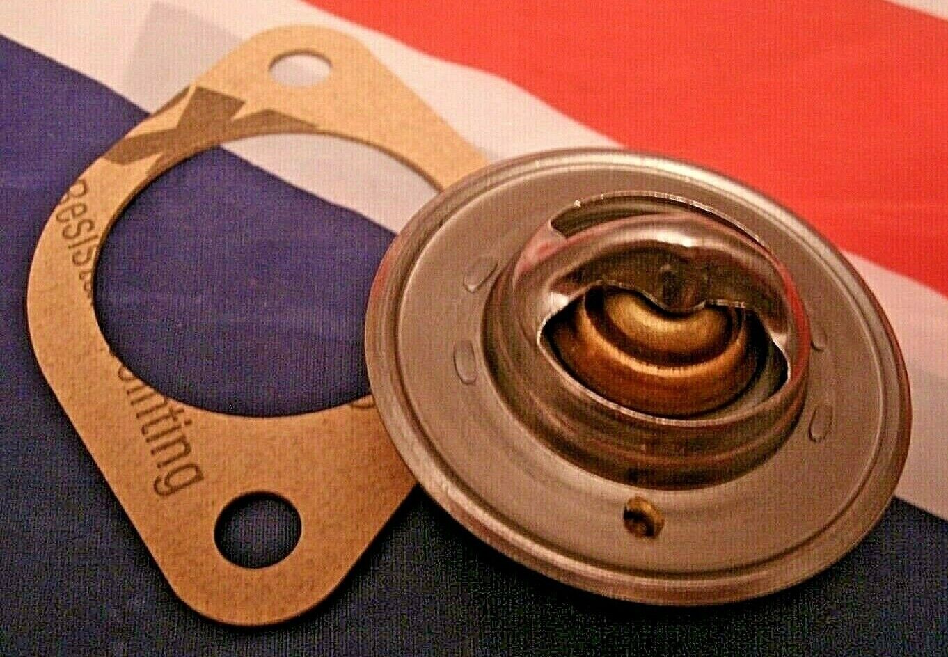 1 New AM AMV8 DBSV8 Aston Martin Improved Thermostat And Gasket Kit.￼