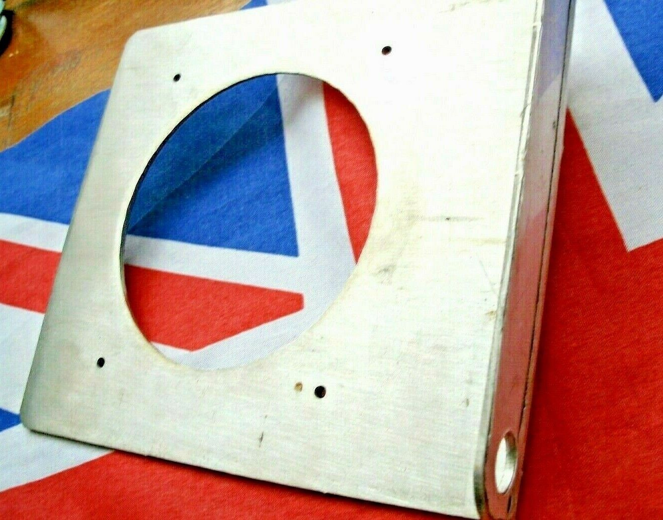 ROVER P6 3500S BRAKE MASTER CYLINDER HEAT SHIELD FRAME ONLY STAINLESS STEEL