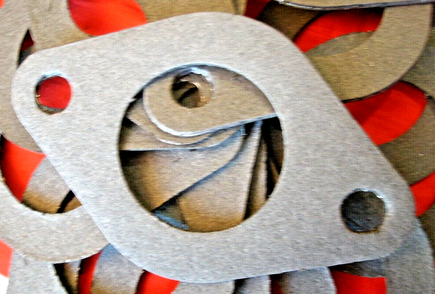 Jaguar XJS V12 One Set 12 Exhaust Manifold Gaskets For Carbs & Injection C3392.