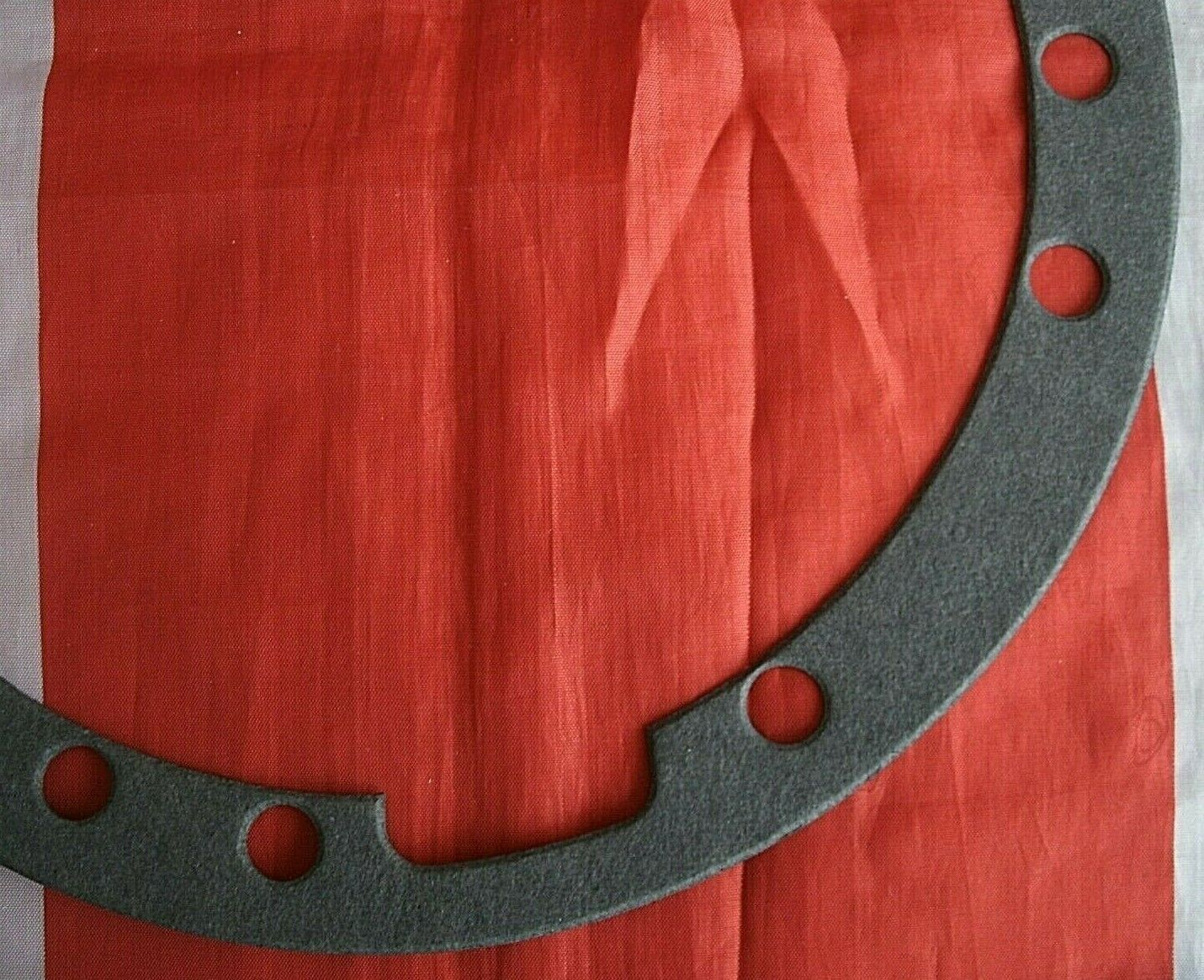 One New Rover P5 Gasket - Joint Washer 4 Differential to Axle Casing all models