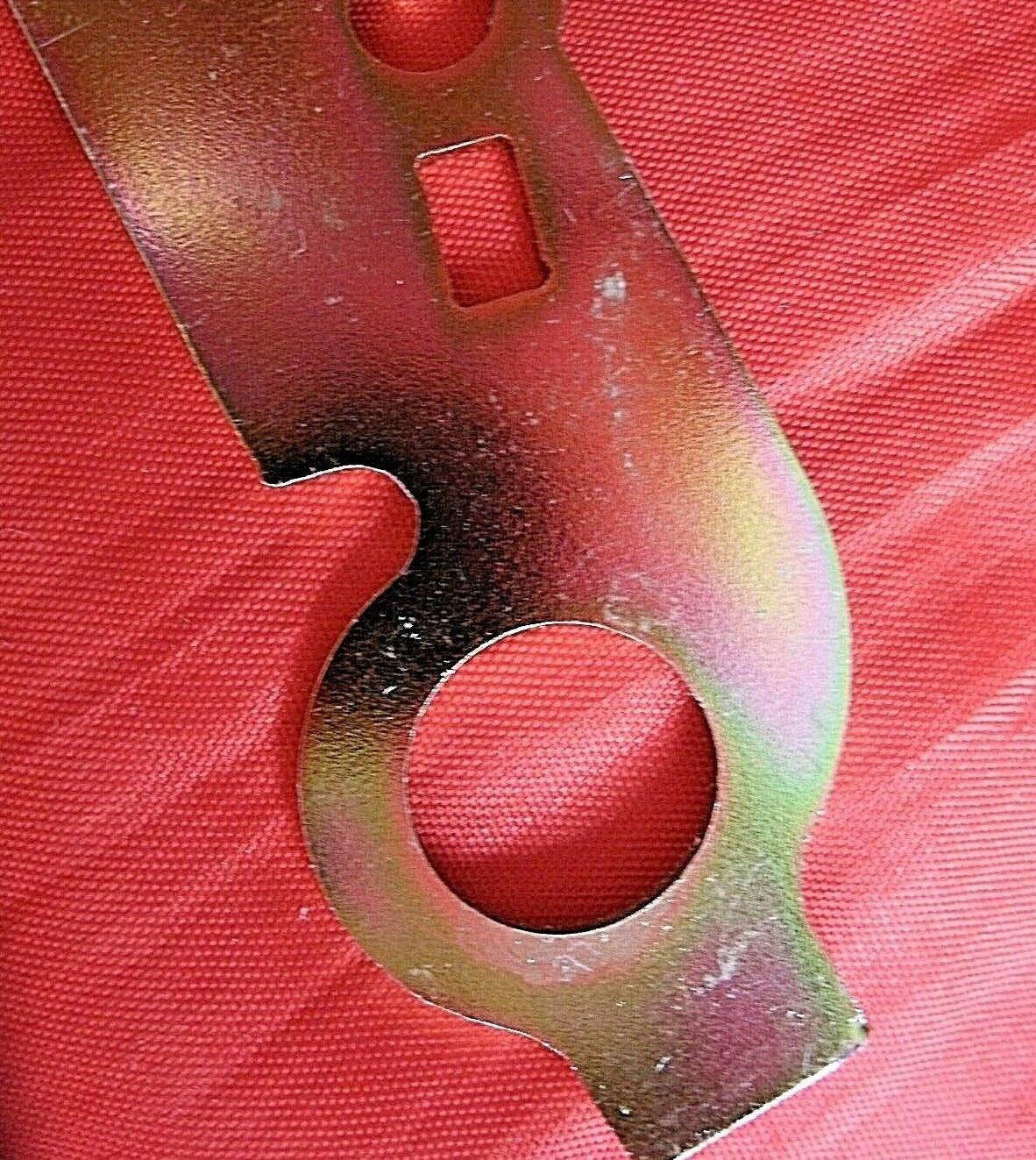 Mercedes rear brake caliper lock tabs kit 2 TAB 1970 to 1980 SL,SLC E & C CLASS