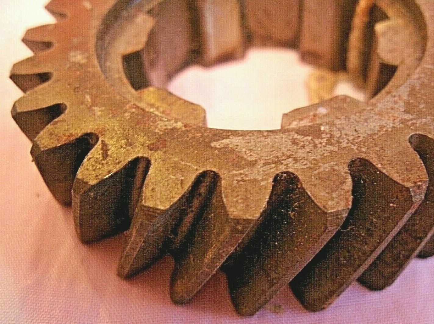 NOS Triumph TR6 4 Speed + O/Drive Manual Box 2nd Speed Gear Countershaft 155047