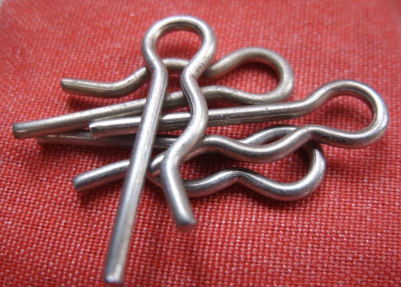 NEW Rover P6 & P6B FRONT BRAKE CALIPER PAD RETAINING PIN R CLIPS STAINLESS STEEL