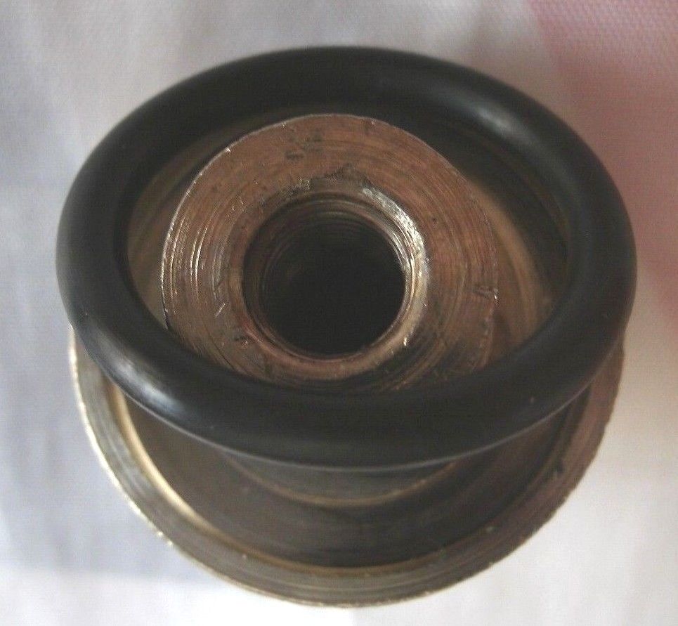New Land Rover 6 Cylinder Exhaust Tappet Side Cover Fixing Bolt Rubber O Rings