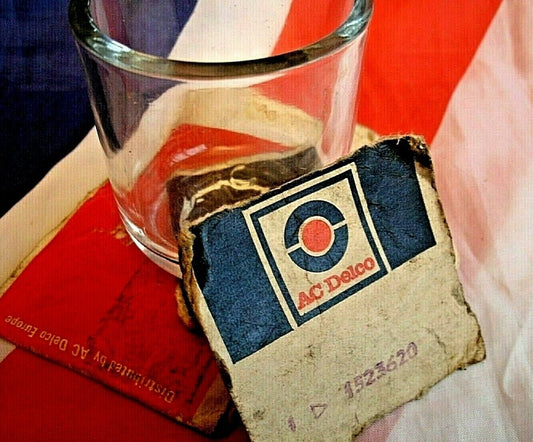 ONE New Old Stock AC Delco Glass Petrol Filter bowl 1523620