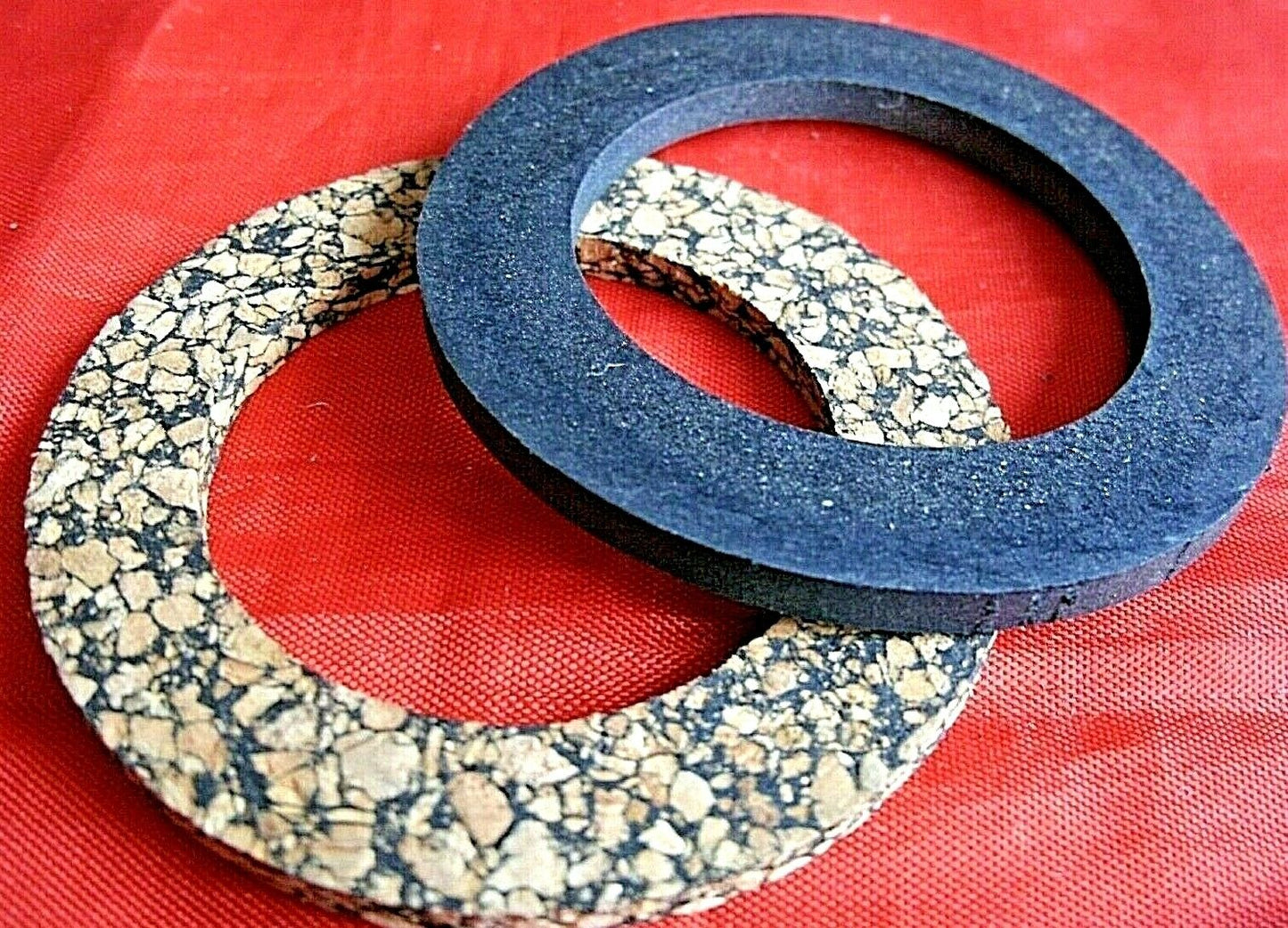 NEW SERIES LAND ROVER FUEL SYSTEM FILTER WATER TRAP CORK SEAL WIPAC type.