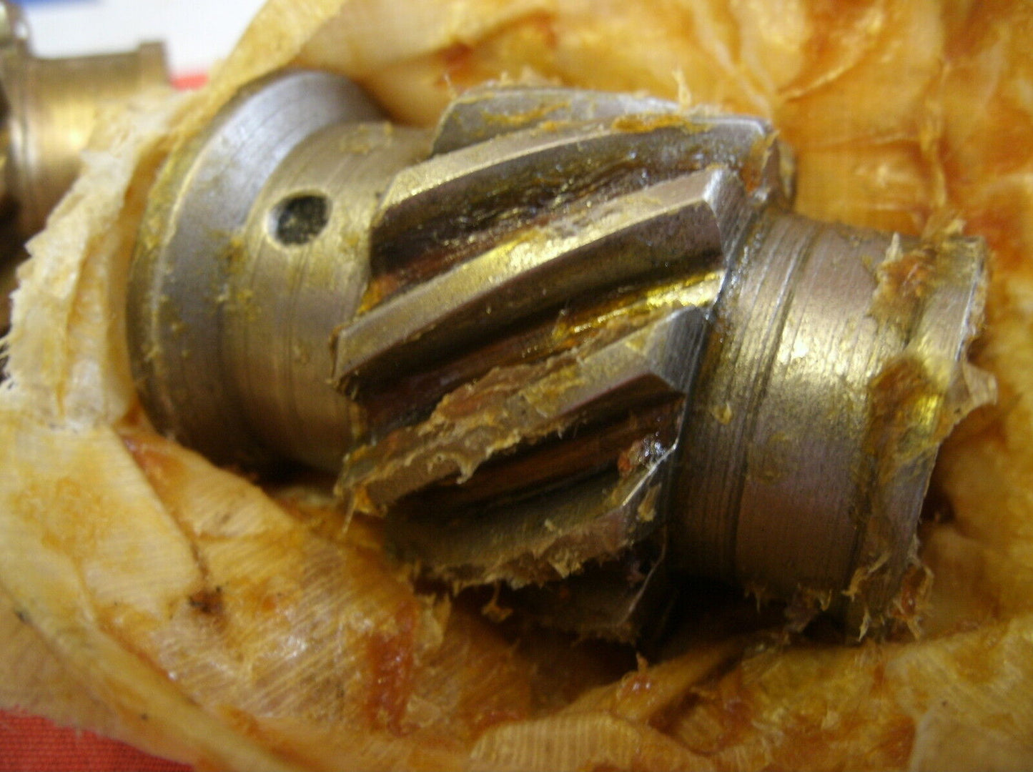 NOS Land Rover P3 P4 P5 1948 to 1977. 4 & 6 cylinder oil pump drive gear NEW.