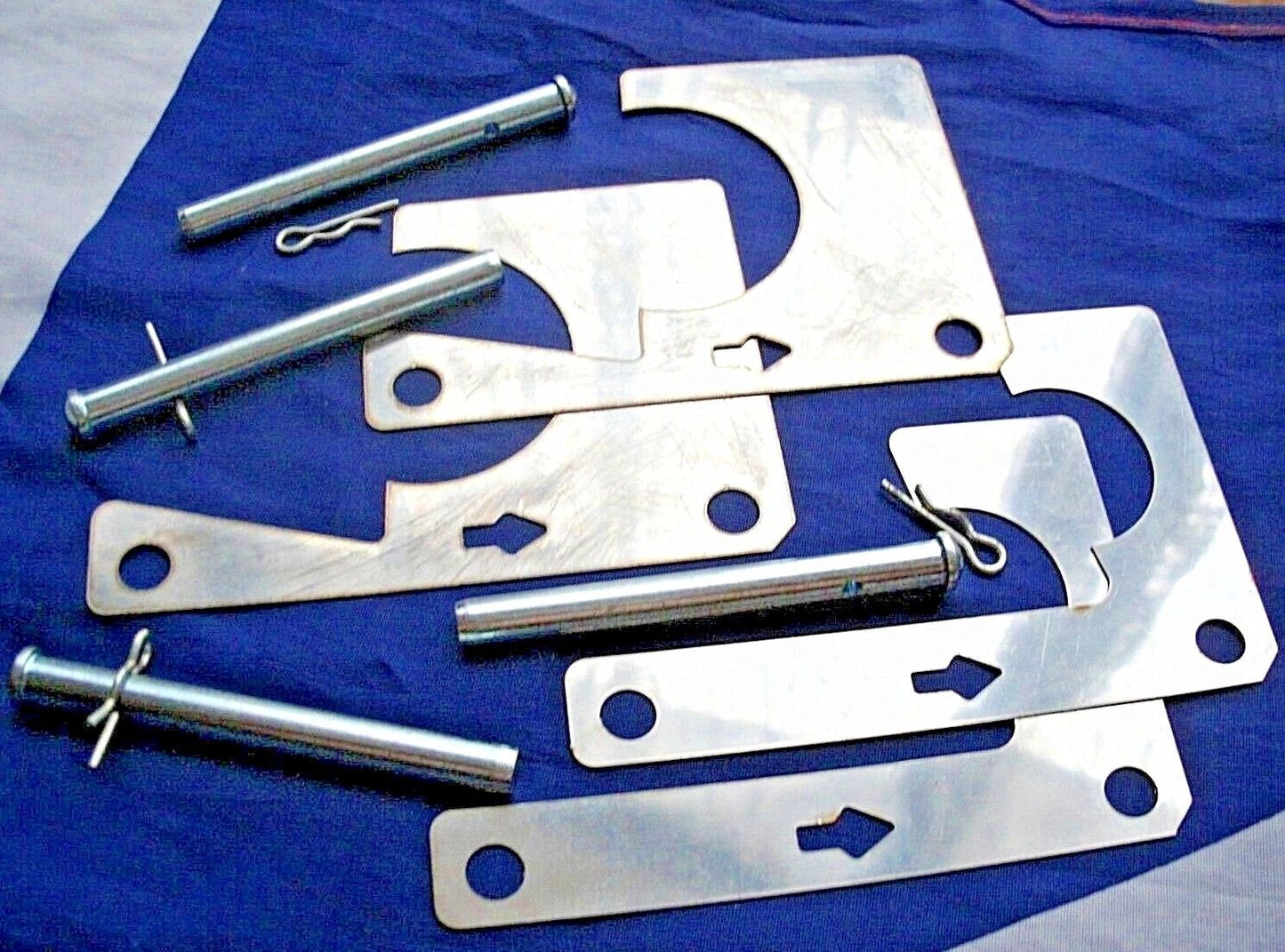 One New Set 4 Rover P6 V8 Front Brake Caliper Anti Rattle Shims Stainless Steel