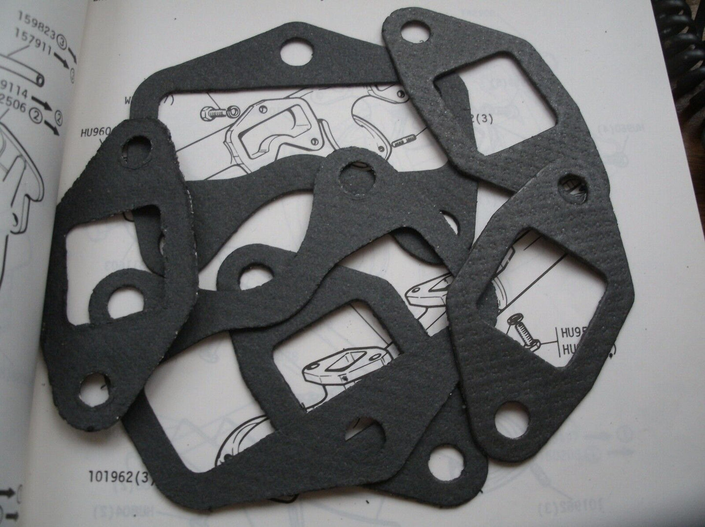 TRIUMPH STAG V8 3 LITRE HALF ENGINE EXHAUST MANIFOLD GASKETS SET 3