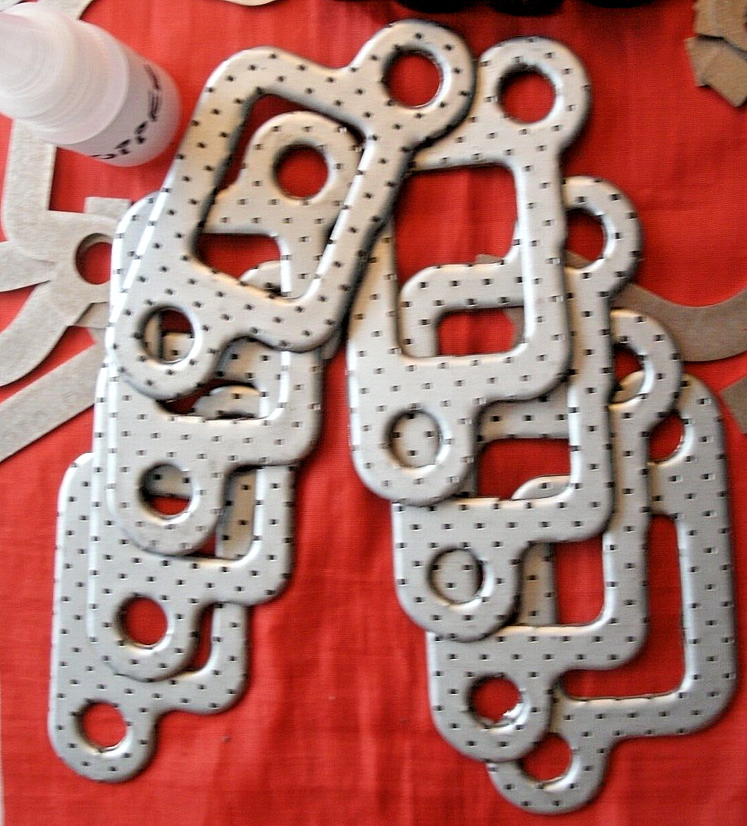 One NEW TR7 V8 3.5 Exhaust Manifold Fitting Kit. Mk110b.