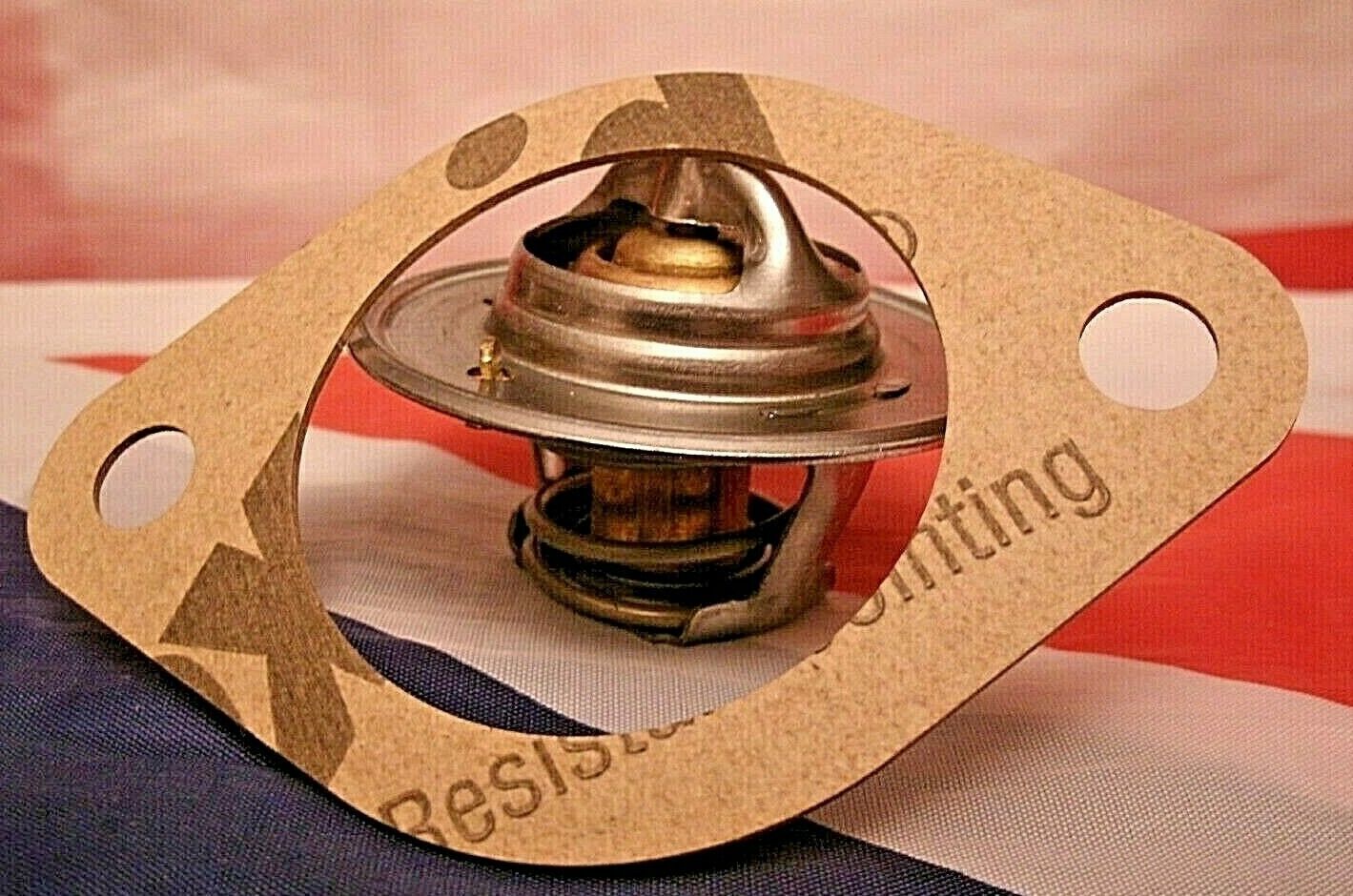 1 New AM AMV8 DBSV8 Aston Martin Improved Thermostat And Gasket Kit.￼