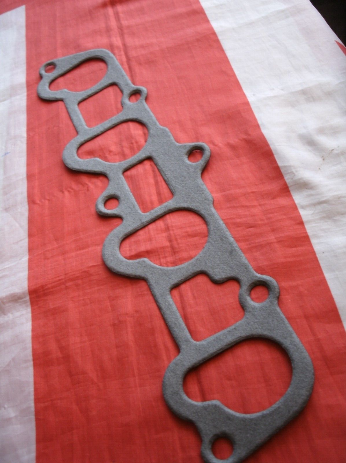 ONE new Ford Escort Fiesta Orion RS Turbo XR2i XR3i CVH INLET MANIFOLD GASKET RS