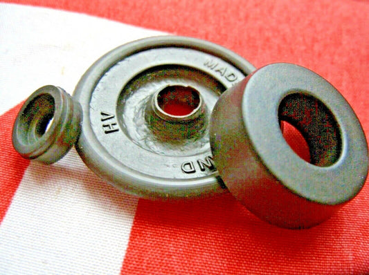 NEW Rover P5B 3.5 V8 3528cc Brake Master Cylinder Seal Kit Set Rubbers