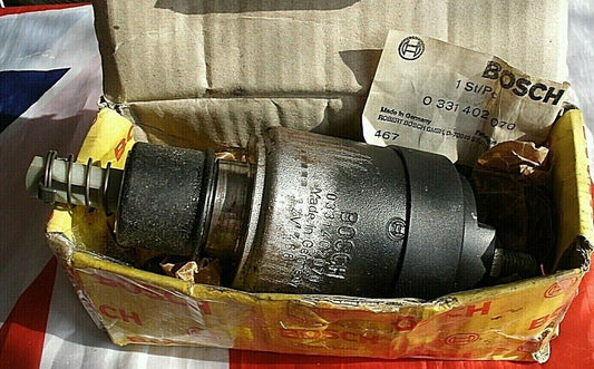 One Only Original BOSCH 0331402021 Solenoid Switch 12 V 466 New Old Stock.