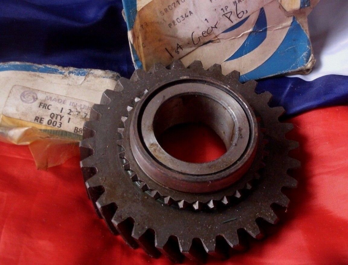 NOS V8 MORGAN MAINSHAFT FOR THE 4 SPEEDO MANUAL ROVER P6B V8 GEARBOX NOS